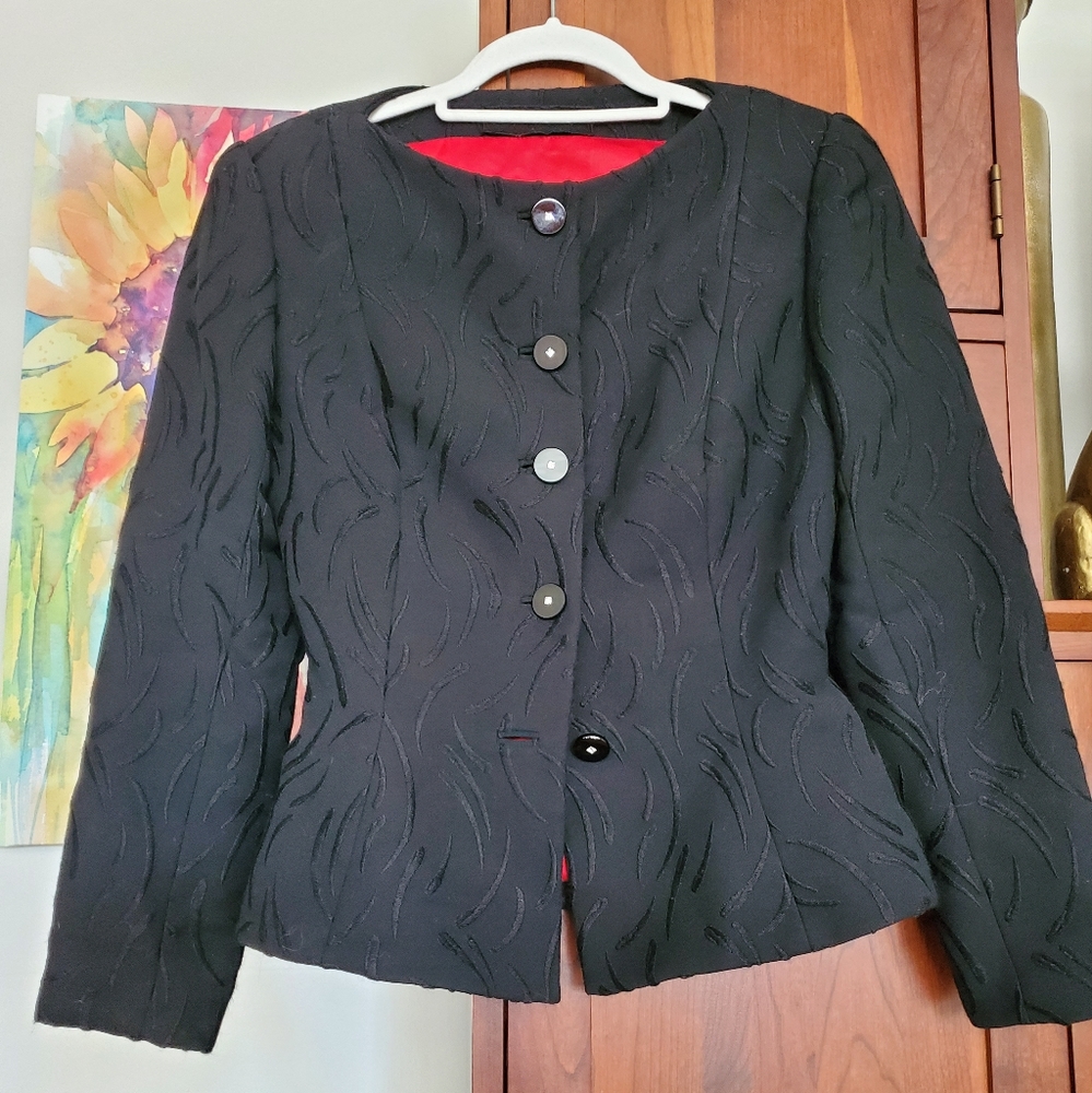 Peggy jenning couture lined silk suit hand made crystal buttons